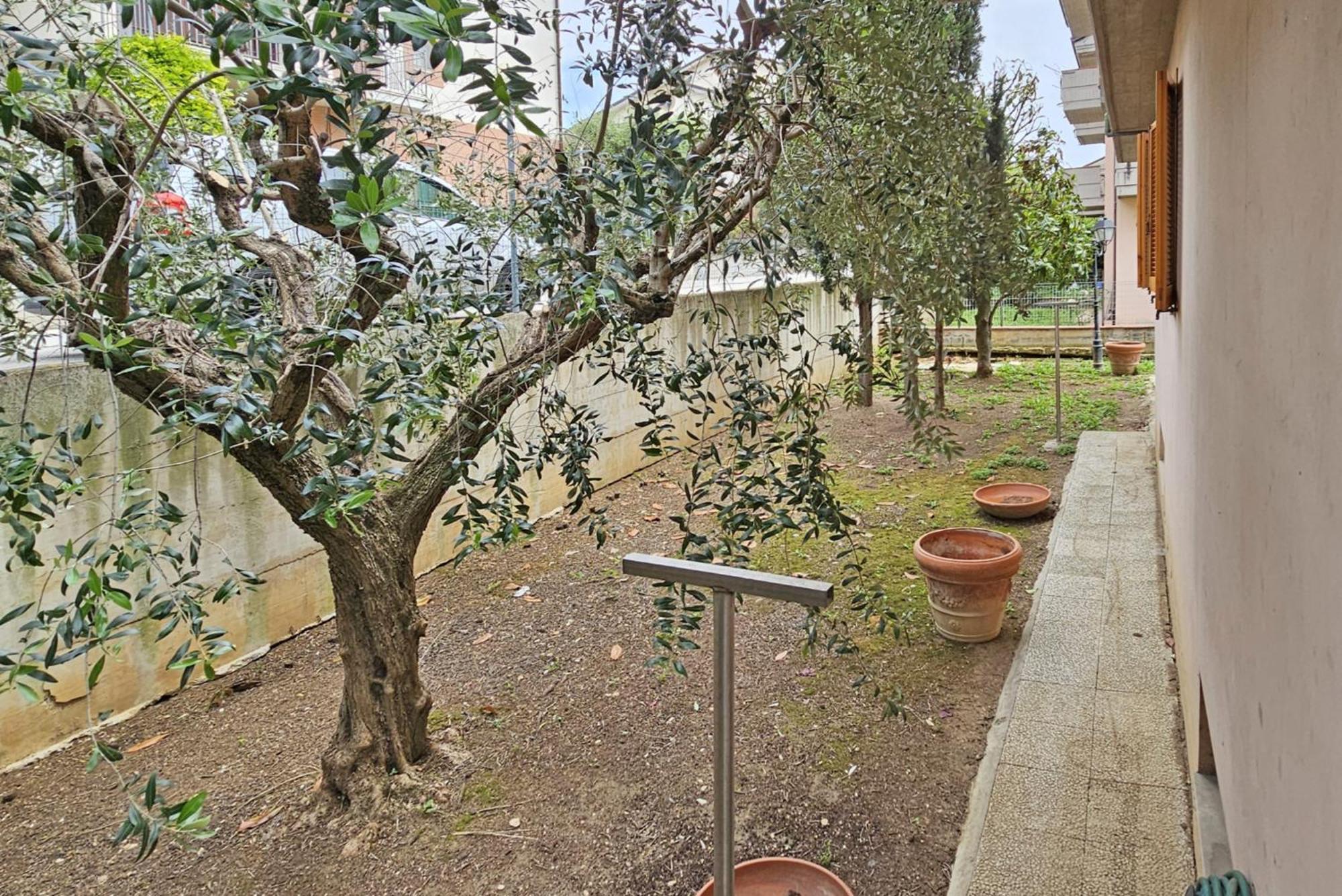 西维尔诺瓦·马尔凯Il Giardino公寓 外观 照片